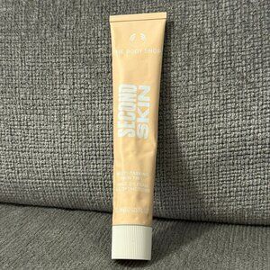 The Body Shop - Second Skin Multi-Tasking